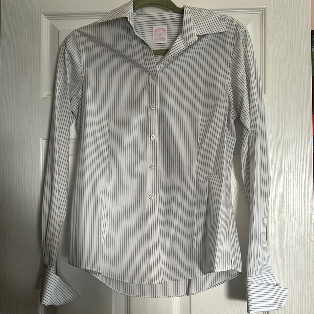 Brooks Brothers Tailored Fit Button Down Dress Shirt
